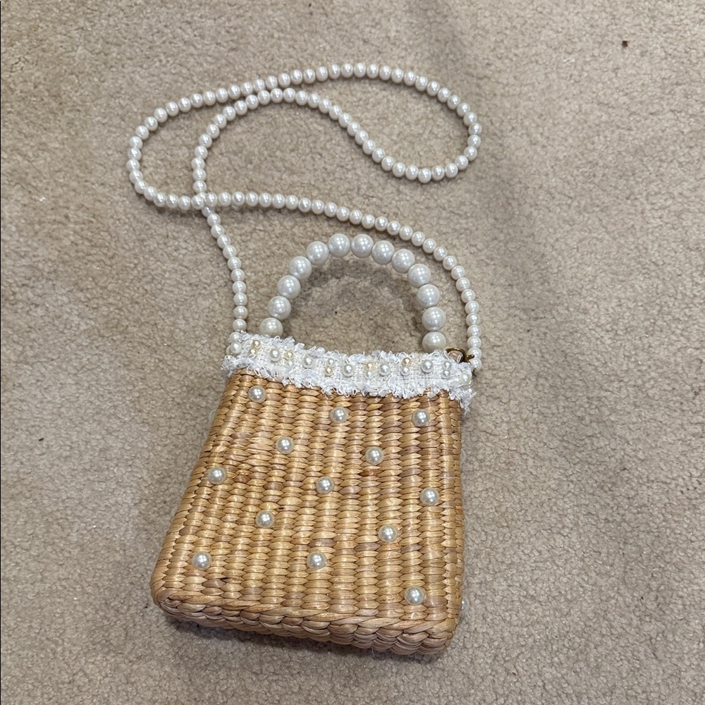 Elegant Pearl-Embellished Tan Woven Bag